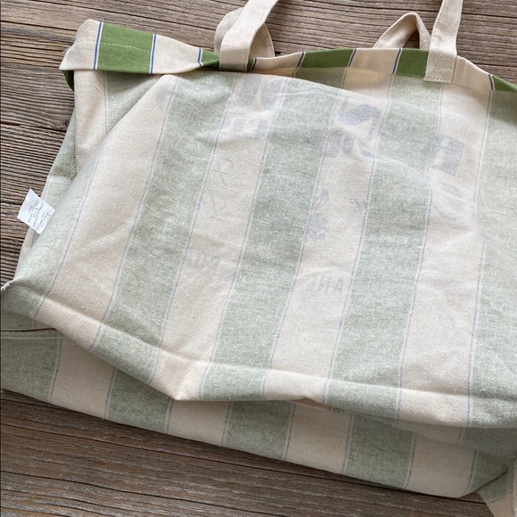 SÉZANE ON THE ROAD Bonjour San Francisco Green Striped Cotton Bags. - Picture 5 of 12